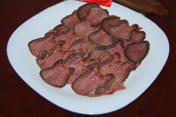 Lengua curada